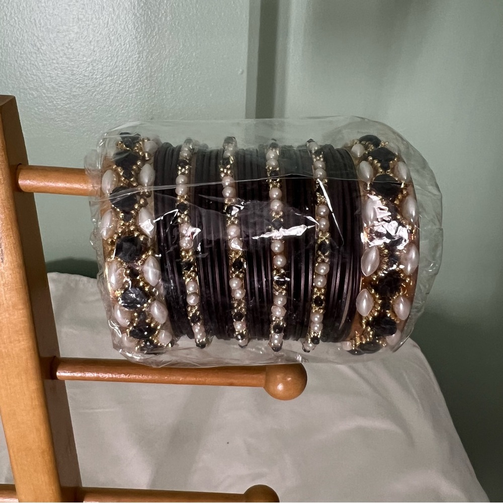 Chudiyaan/ bracelets set black and gold size 2.8